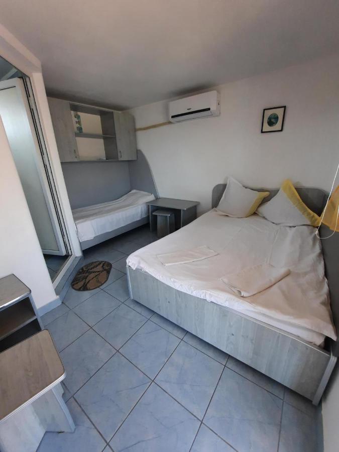 Casa De Vacanta Alexoiu Două Mai מראה חיצוני תמונה